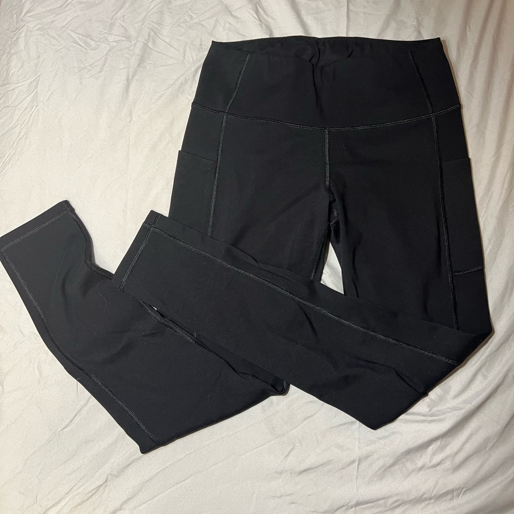Black leggings